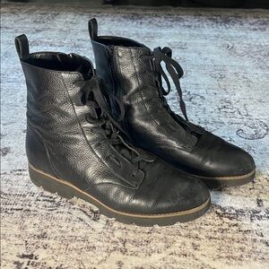 Vionic Lani Combat Boot Women’s